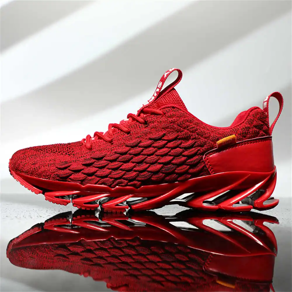 size 44 size 39 walking shoes  - Home Gym Second 评论和价格