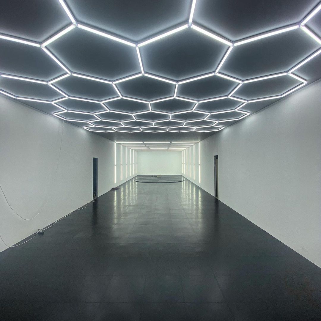 Hot Sell Hexagonal LED Light U - Home Gym Installation 评论和价格